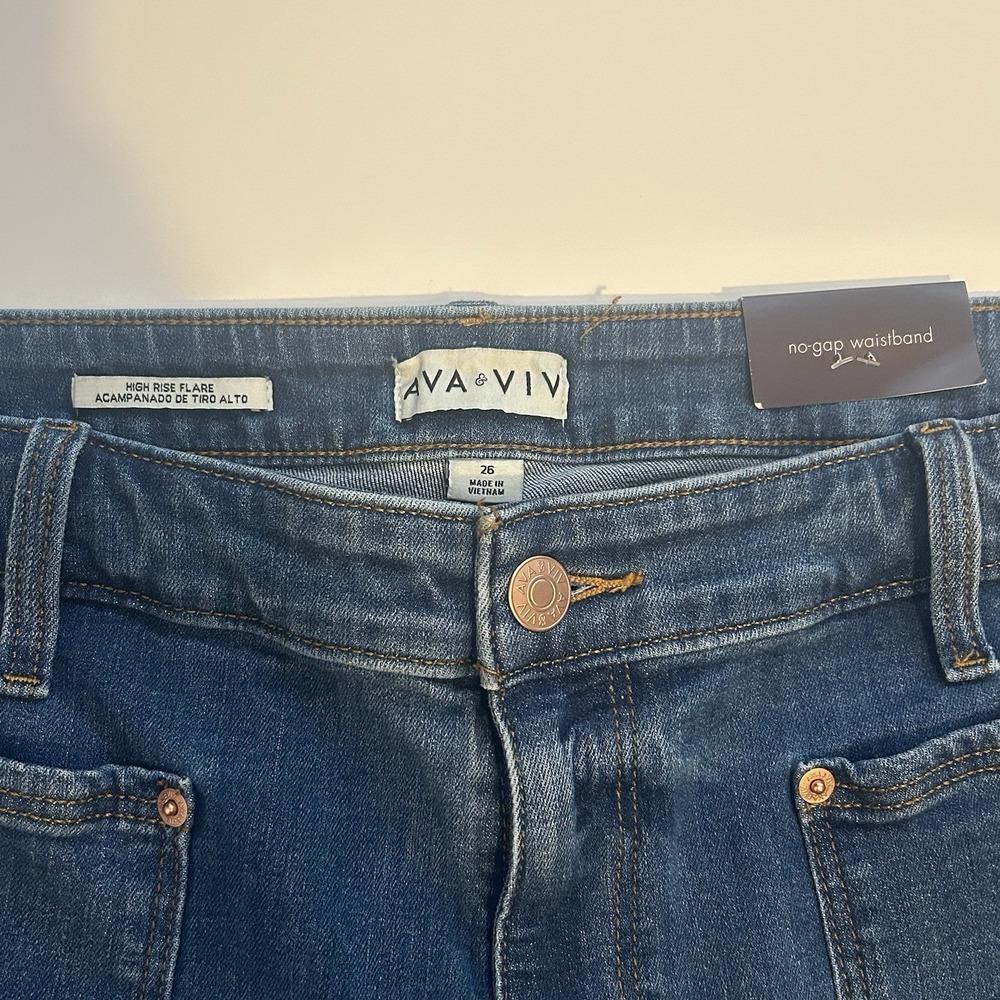 Ava & Viv High Rise Flare Jeans Women's Size 26 No Gap Waistband NWT - Picture 4 of 9
